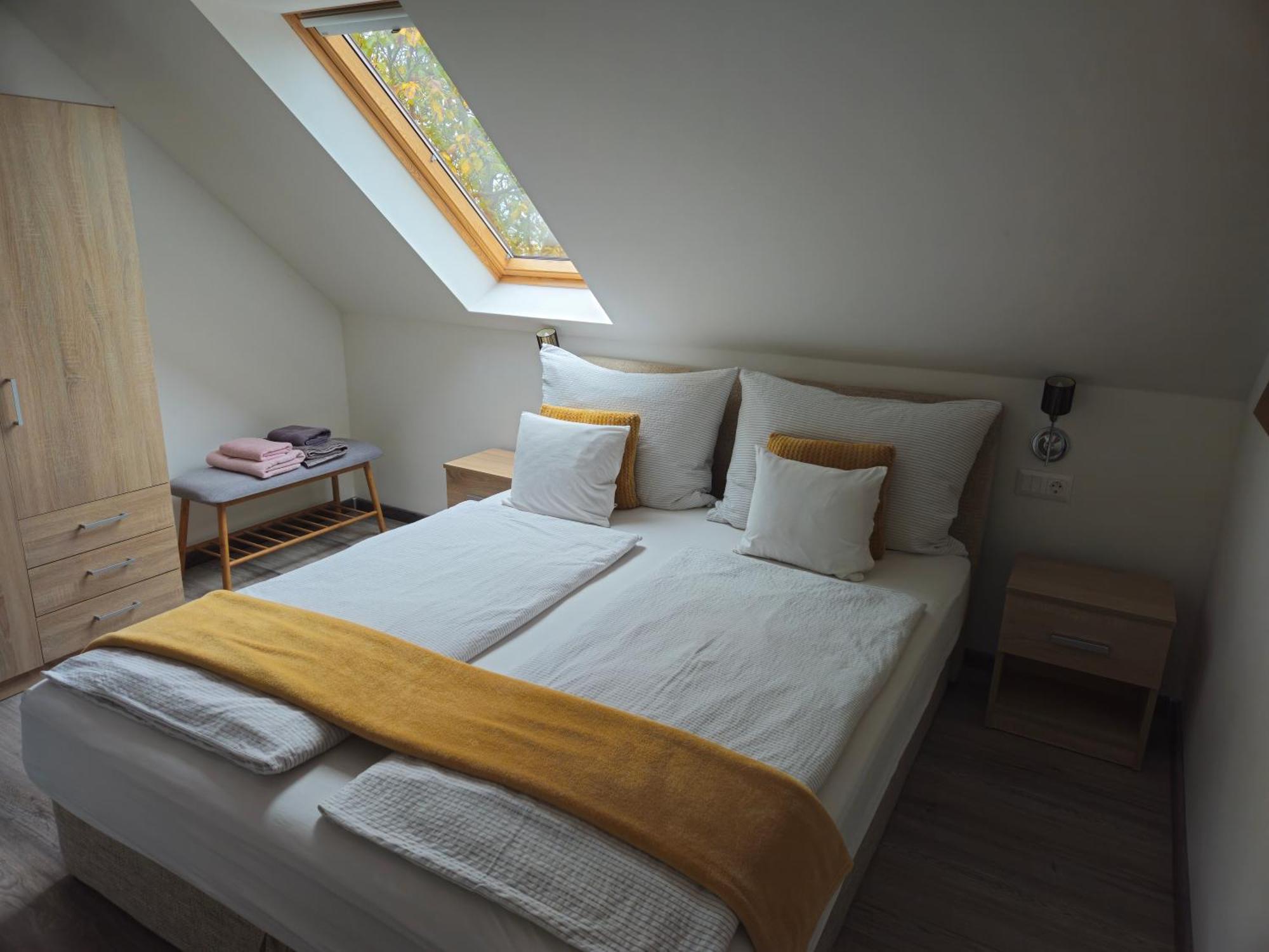 Eva Apartman Hévíz Exteriör bild